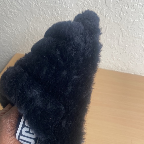 UGG FURRY UGG SANDAL - Picture 6 of 8